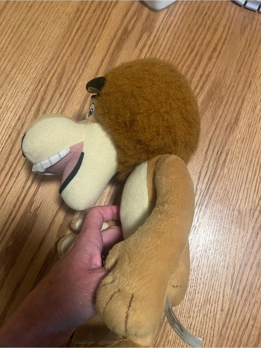 Madagascar Escape 2 Africa Alex - The Lion Plush-Dreamworks